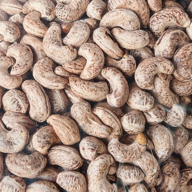 HẠT ĐIỀU RANG MUỐI VỎ LỤA CHÂN KHÔNG 500G - Ảnh 4